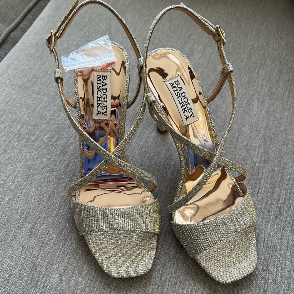 New Badgley mischka sparkly heels